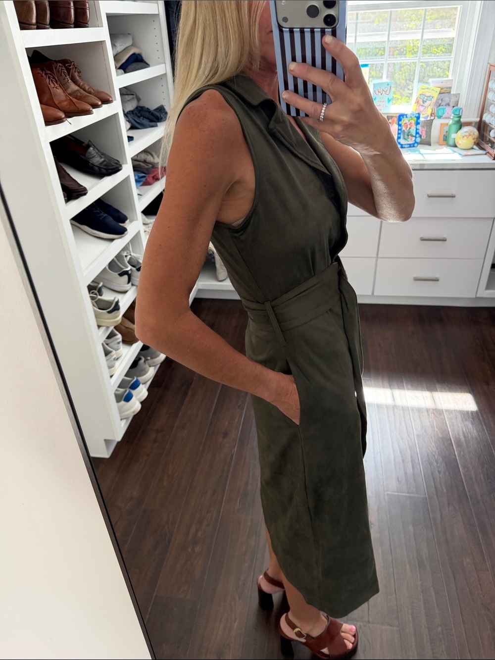 Avara Sleeveless Belted Midi Faux Suede Dress in Olive Green XS - Picture 4 of 6